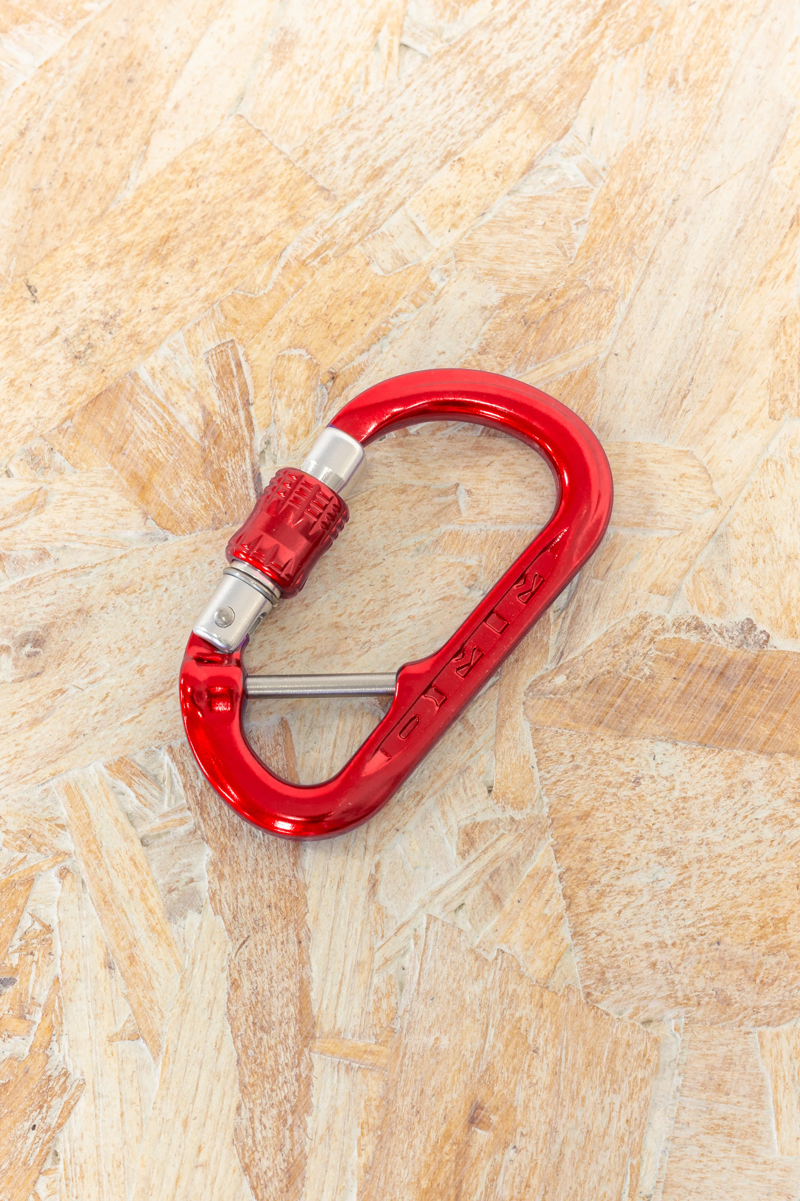 DMM - XSRE Lock Captive Bar Mini Carabiner - Image 8