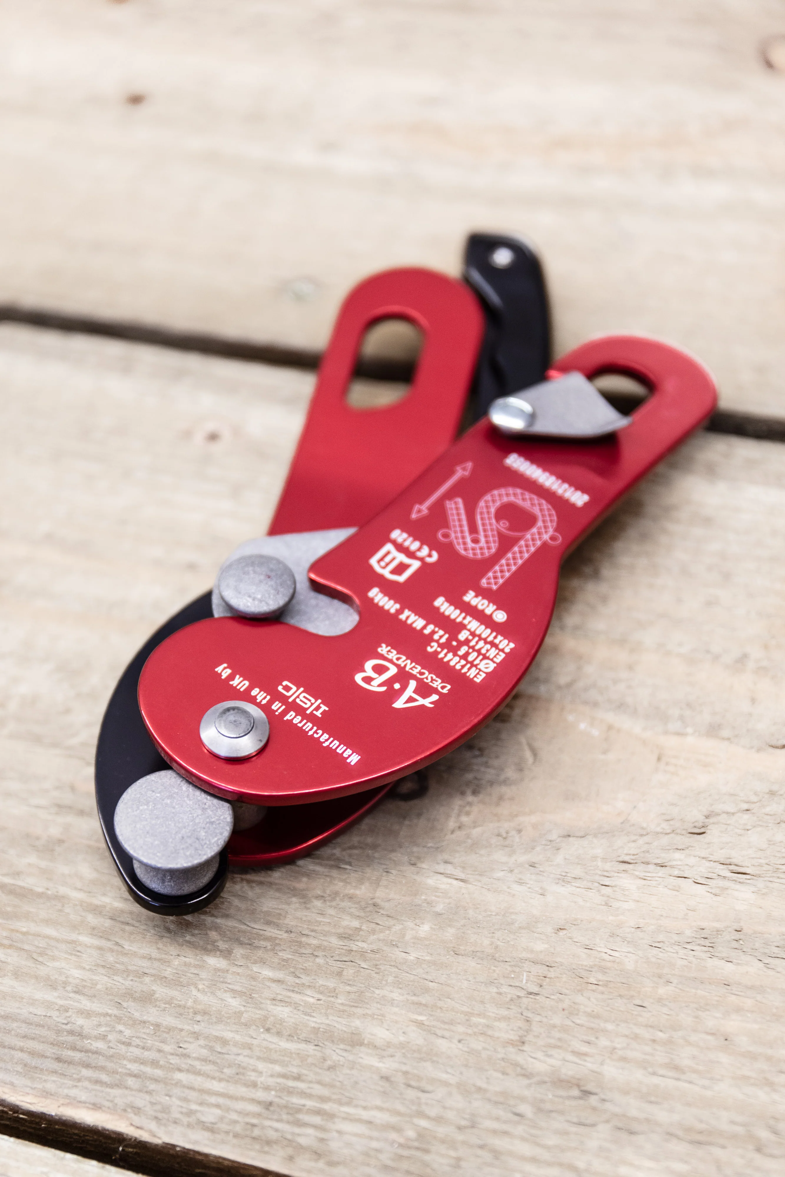 ISC - A-B Descender - Image 2