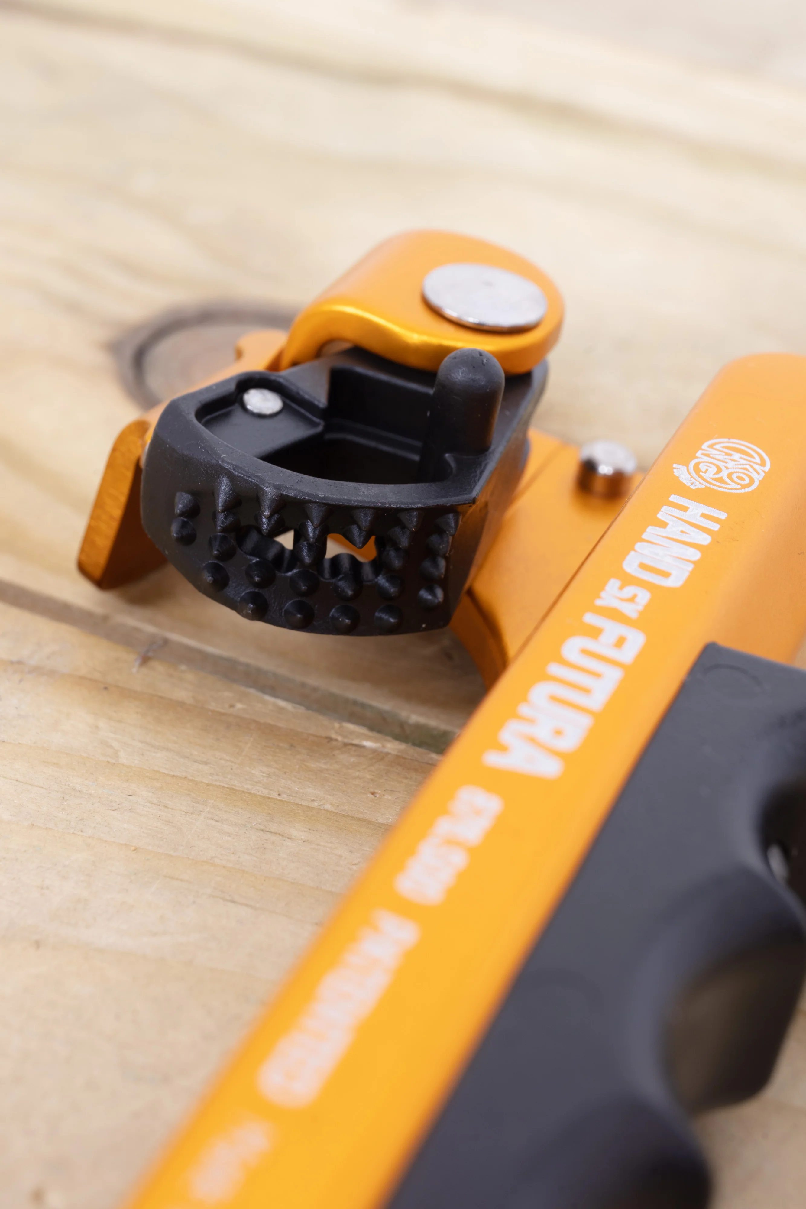 Kong - Futura Hand Ascender - Image 5