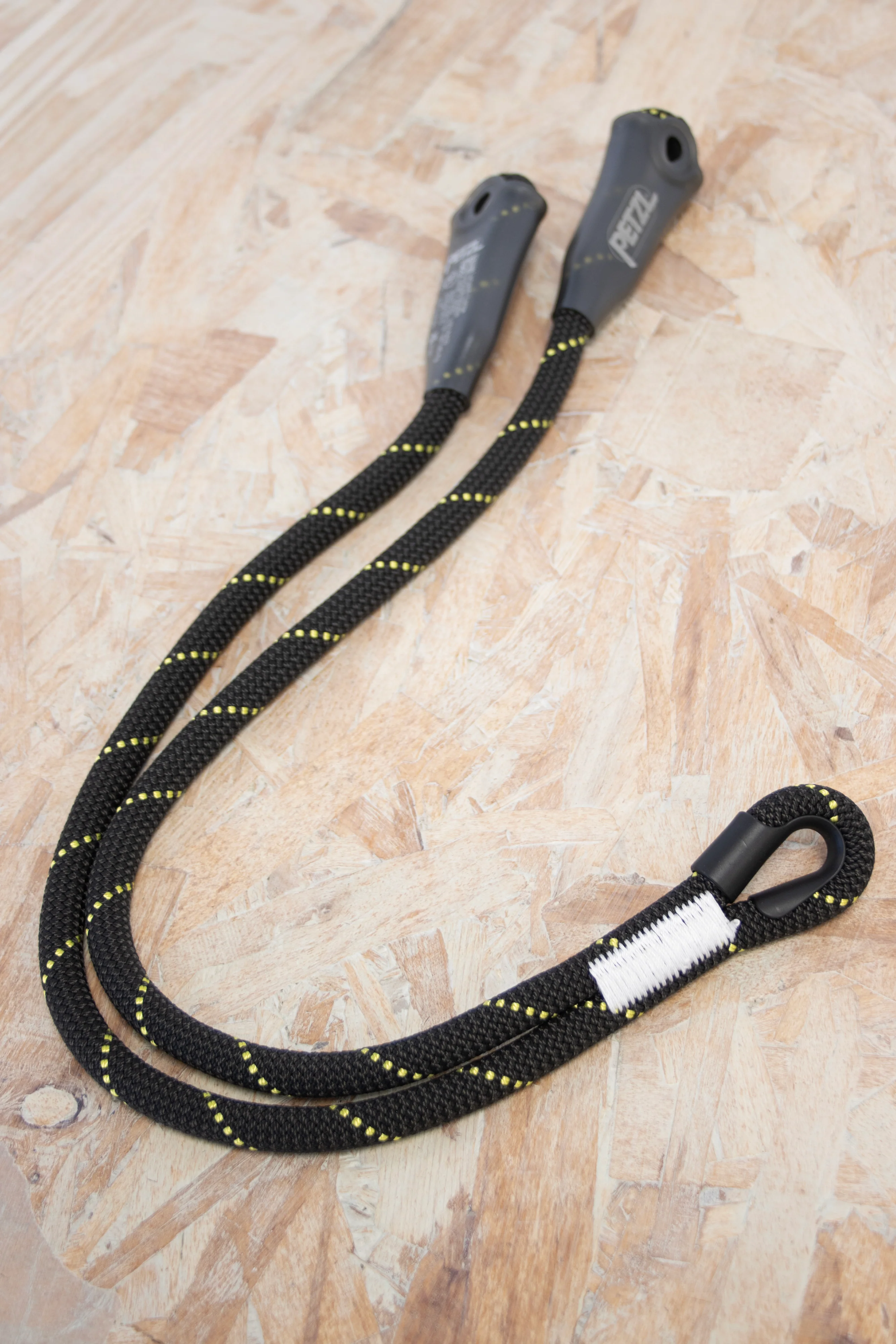 Petzl - Jane-Y Lanyard for Fall Arrest - Image 4