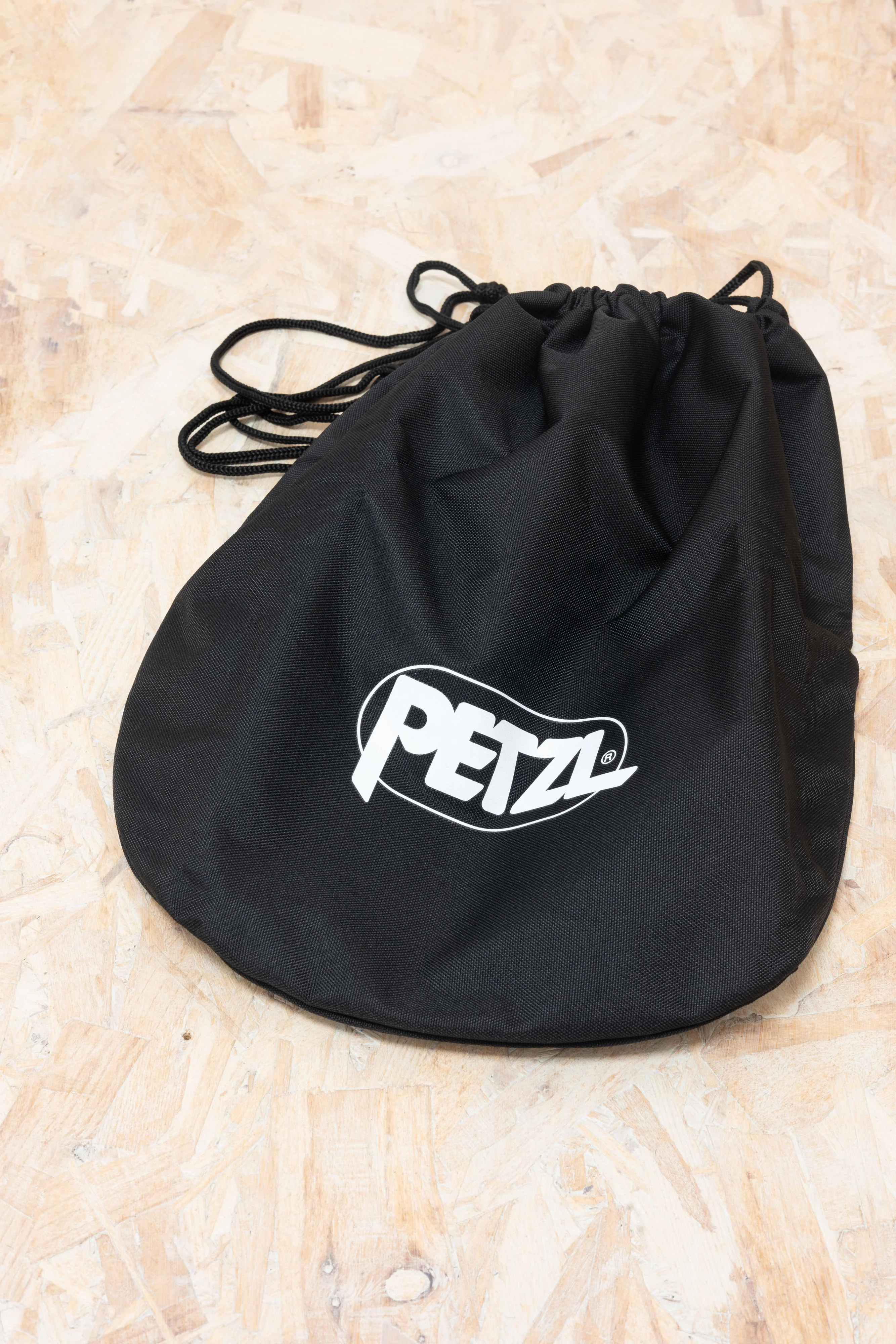 Petzl - Storage Bag for Vertex and Strato Helmets - Image 3