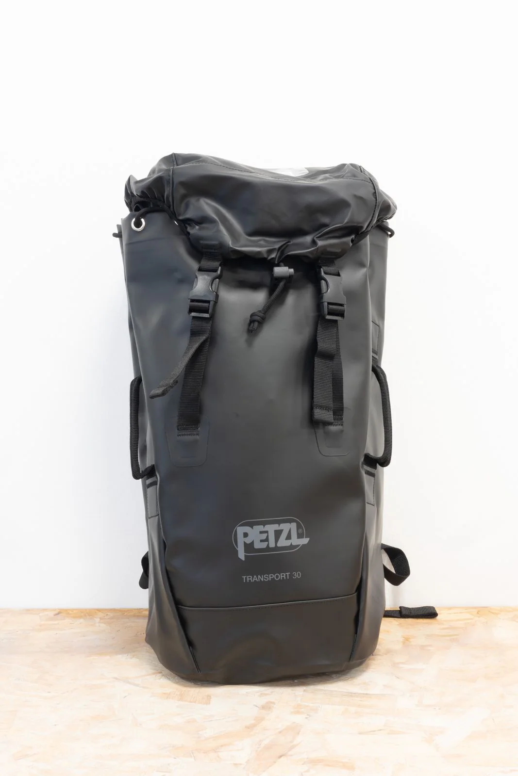 Petzl - Transport Pack 30 - Image 3