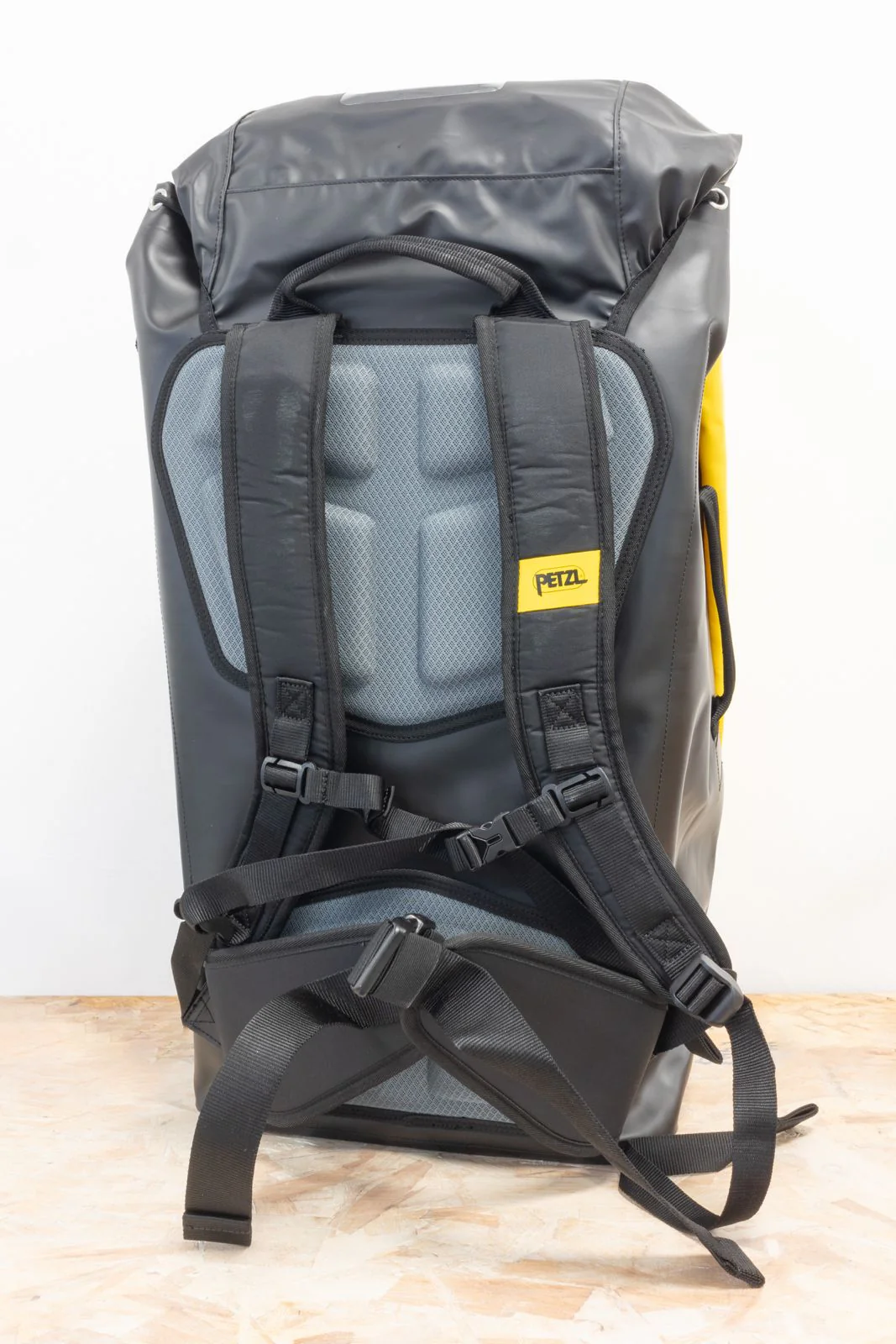 Petzl - Transport Pack 60 - Image 4